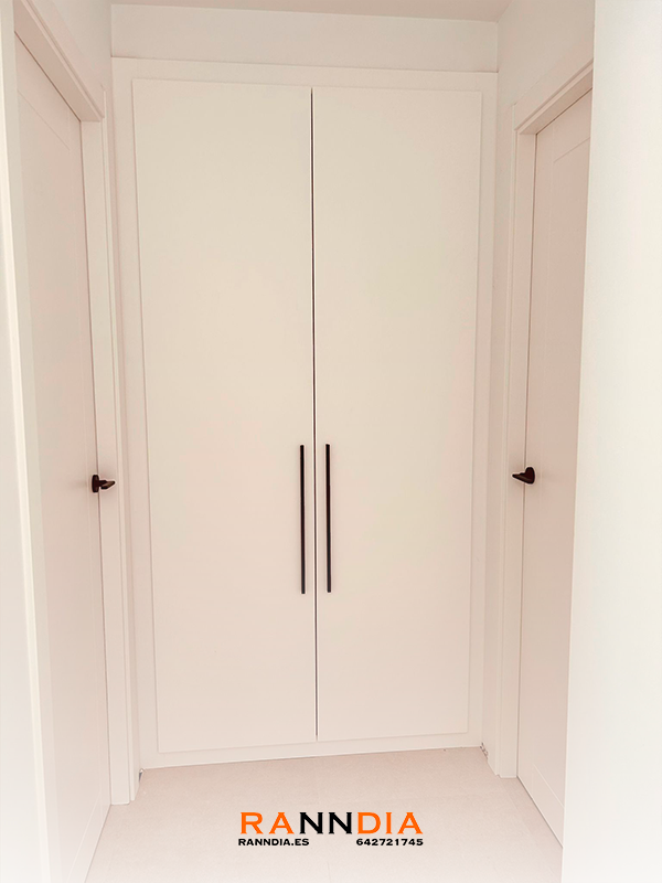 Armario a medida 18 en Torre del Mar